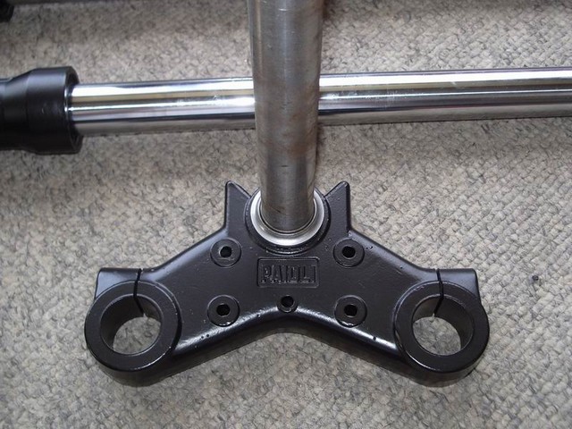 Fourche Paioli 28mm
