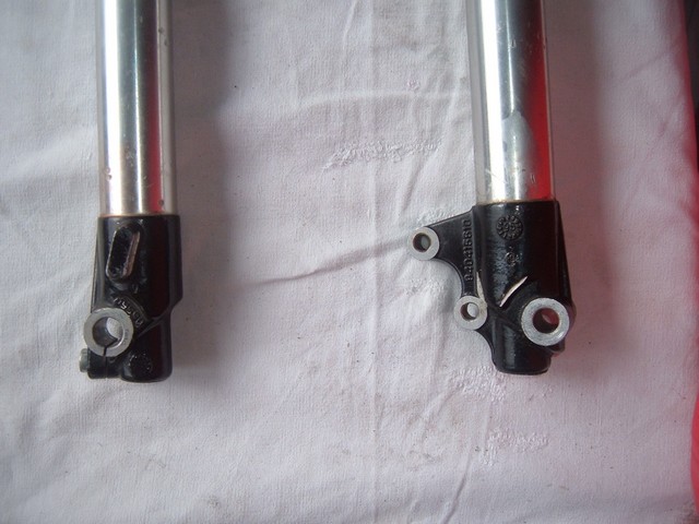 Tubes de fourche
