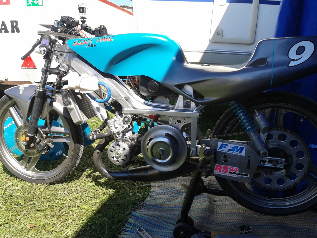MBK51 à moteur MG2
