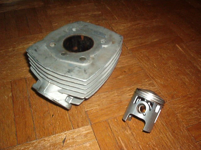 Cylindre/Piston Malossi G1 Replica
