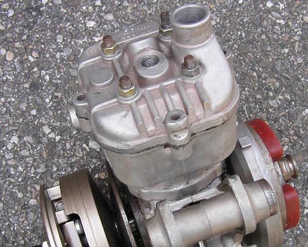 Haut moteur Malossi MG
