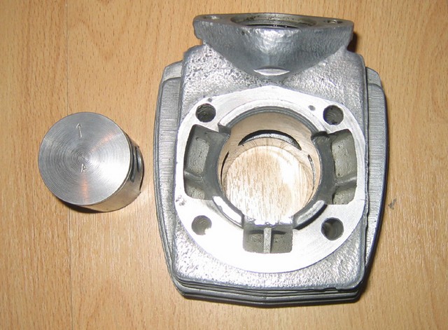 Cylindre/Piston Torriani
