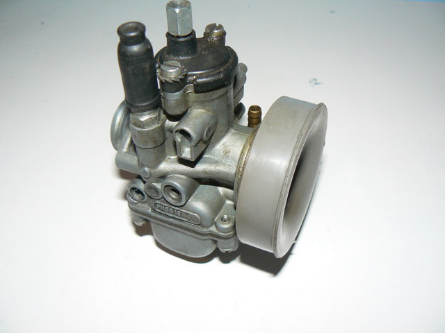 Carburateur 19 phbg BD label
