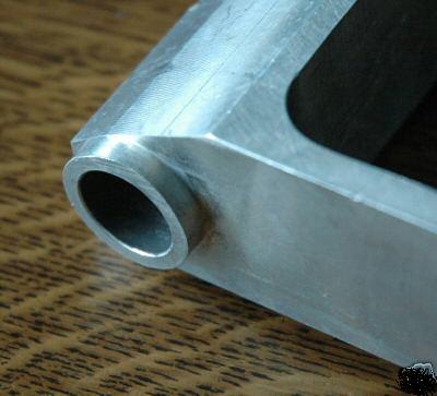 Support moteur alu RGD
