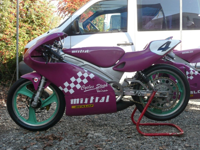 Mistral G2
Mots-clés: Mistral G2