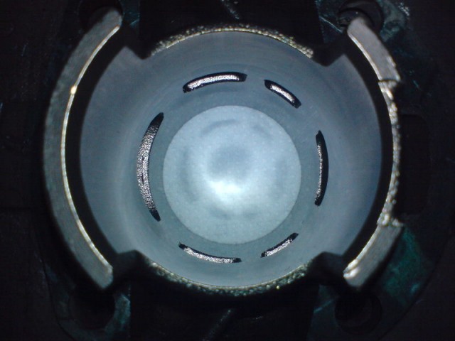 Cylindre Peugeot Fox
