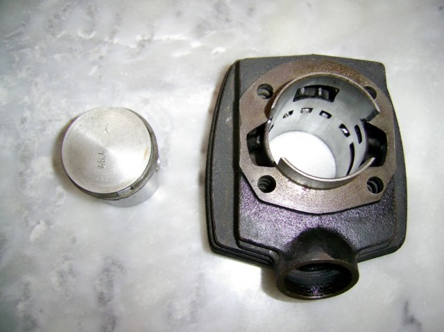 Cylindre/Piston Novolini TGV 
Mots-clés: novolini tgv 