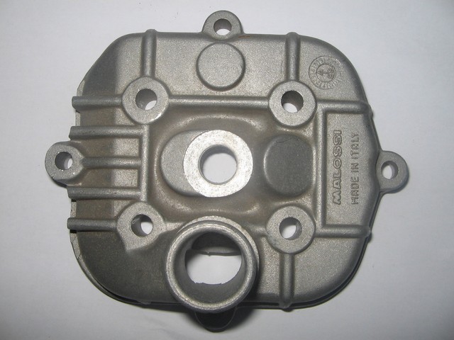 Culasse Malossi MG
Culasse MG pour cadre Peugeot, entraxe MBK
