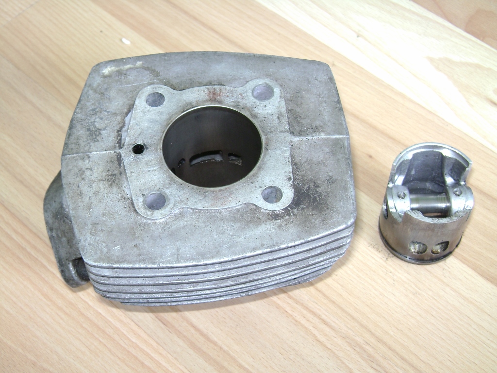 Cylindre et piston Autisa 40mm
