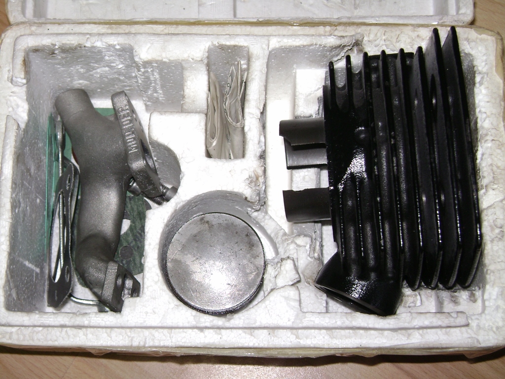 Haut-moteur Pinasco double admission
