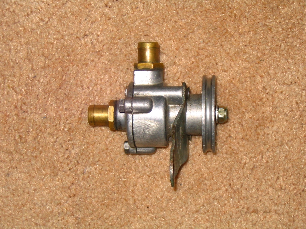 Pompe à eau Polini

