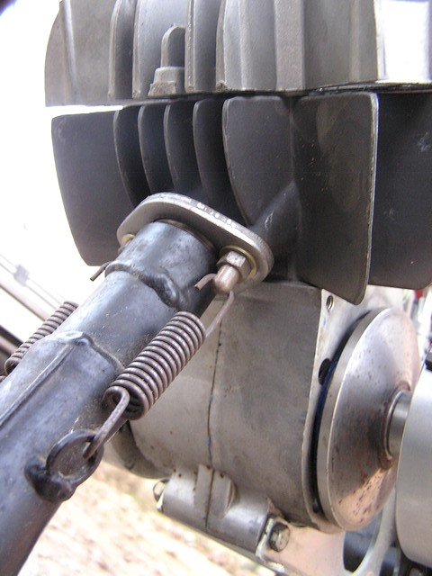 Moteur XG2
Moteur Autisa Gr 2 à air
Première version

